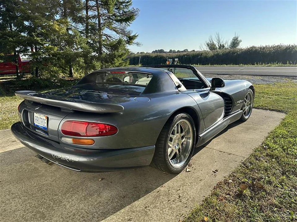 2000 Dodge Viper 2nd Gen - Image 12 of 31