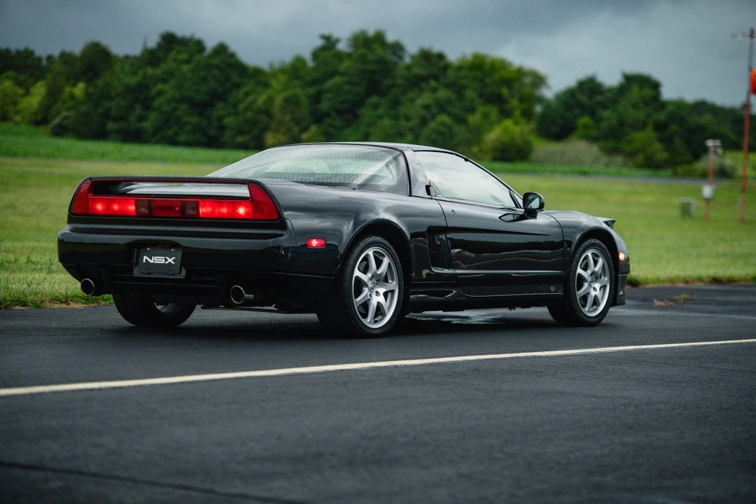 2001 Acura NA2 NSX - Image 19 of 31