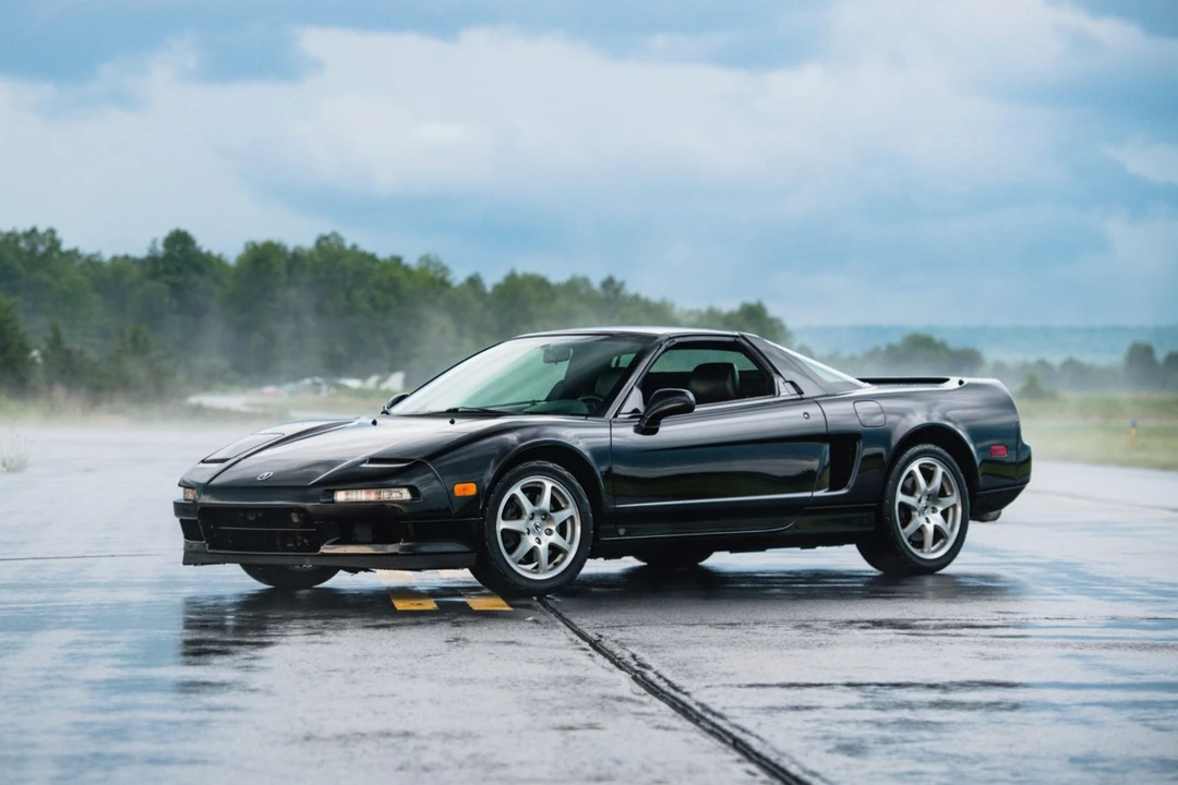 2001 Acura NA2 NSX - Image 2 of 31
