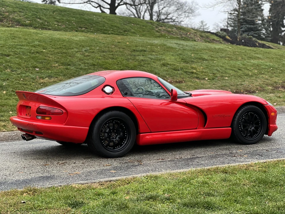 2001 Dodge Viper GTS 2nd Gen - Image 27 of 31