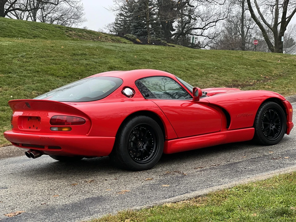 2001 Dodge Viper GTS 2nd Gen - Image 29 of 31