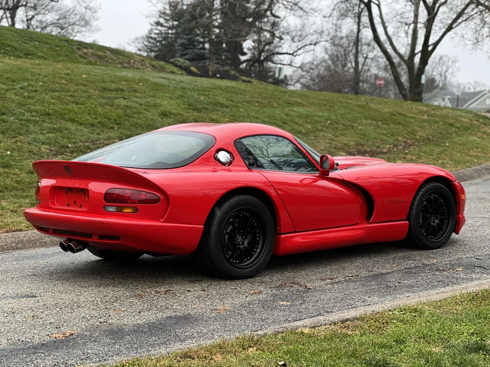 2001 Dodge Viper GTS 2nd Gen - Image 30 of 31