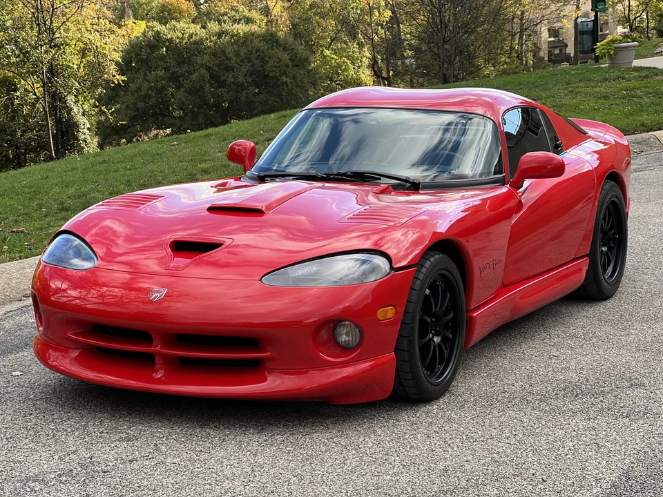 2001 Dodge Viper GTS 2nd Gen - Image 10 of 31