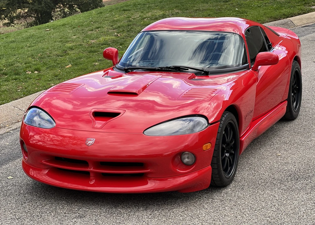 2001 Dodge Viper GTS 2nd Gen - Image 12 of 31