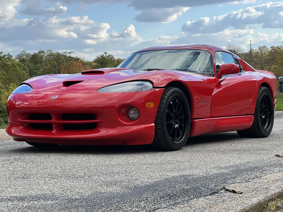 2001 Dodge Viper GTS 2nd Gen - Image 5 of 31