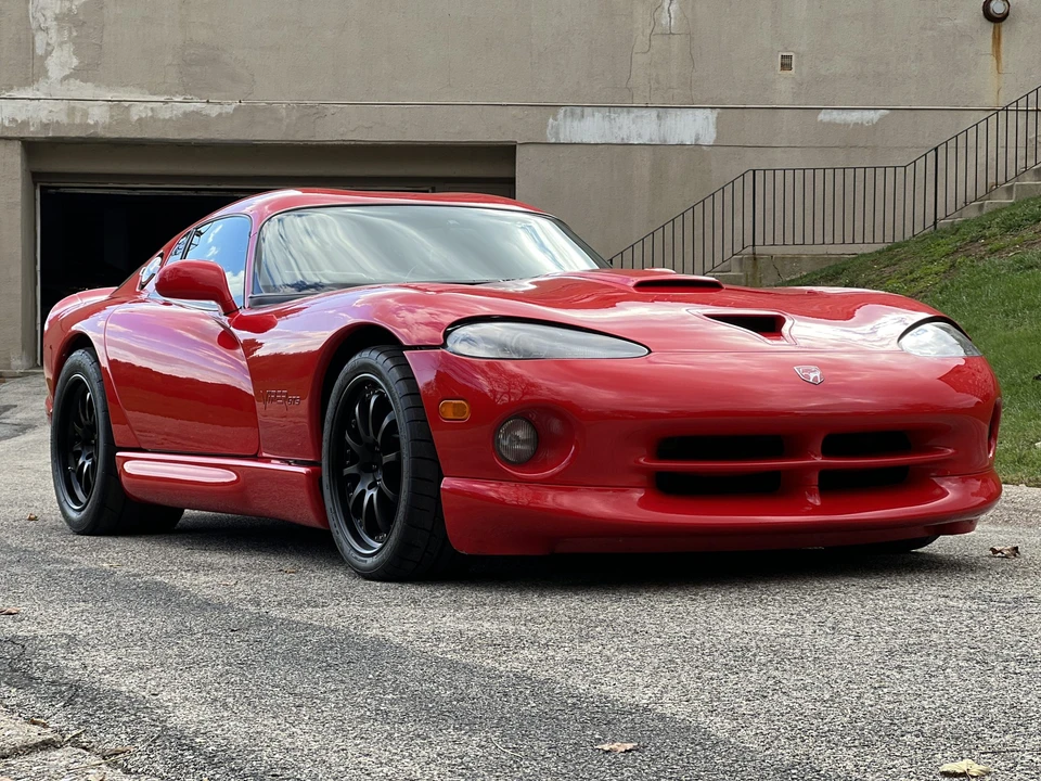 2001 Dodge Viper GTS 2nd Gen - Image 20 of 31