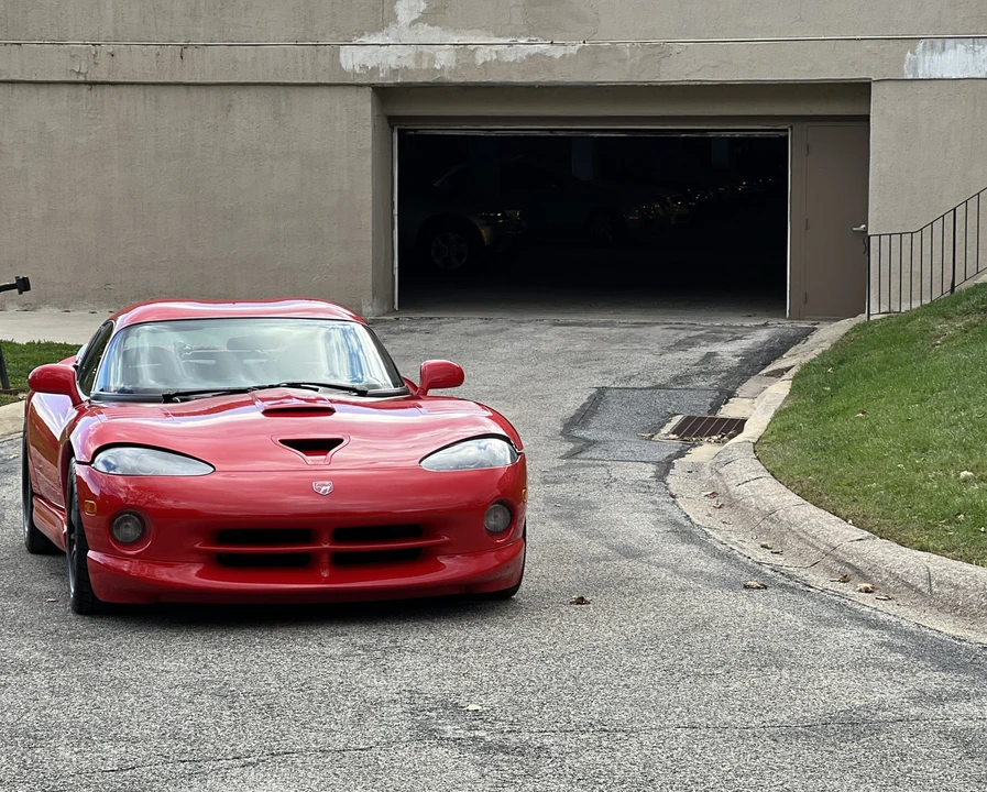 2001 Dodge Viper GTS 2nd Gen - Image 17 of 31