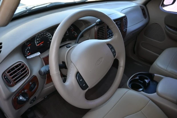 2001 Ford F-150 10th Gen - Image 5 of 7