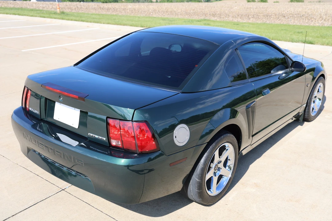 2001 Ford SN95 Mustang - Image 14 of 31