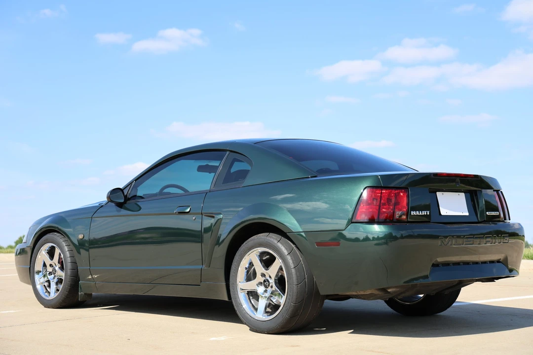 2001 Ford SN95 Mustang - Image 9 of 31