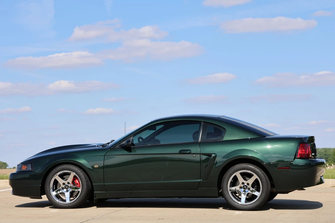 2001 Ford SN95 Mustang - Image 8 of 31