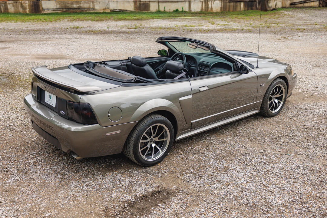 2001 Ford SN95 Mustang - Image 9 of 31