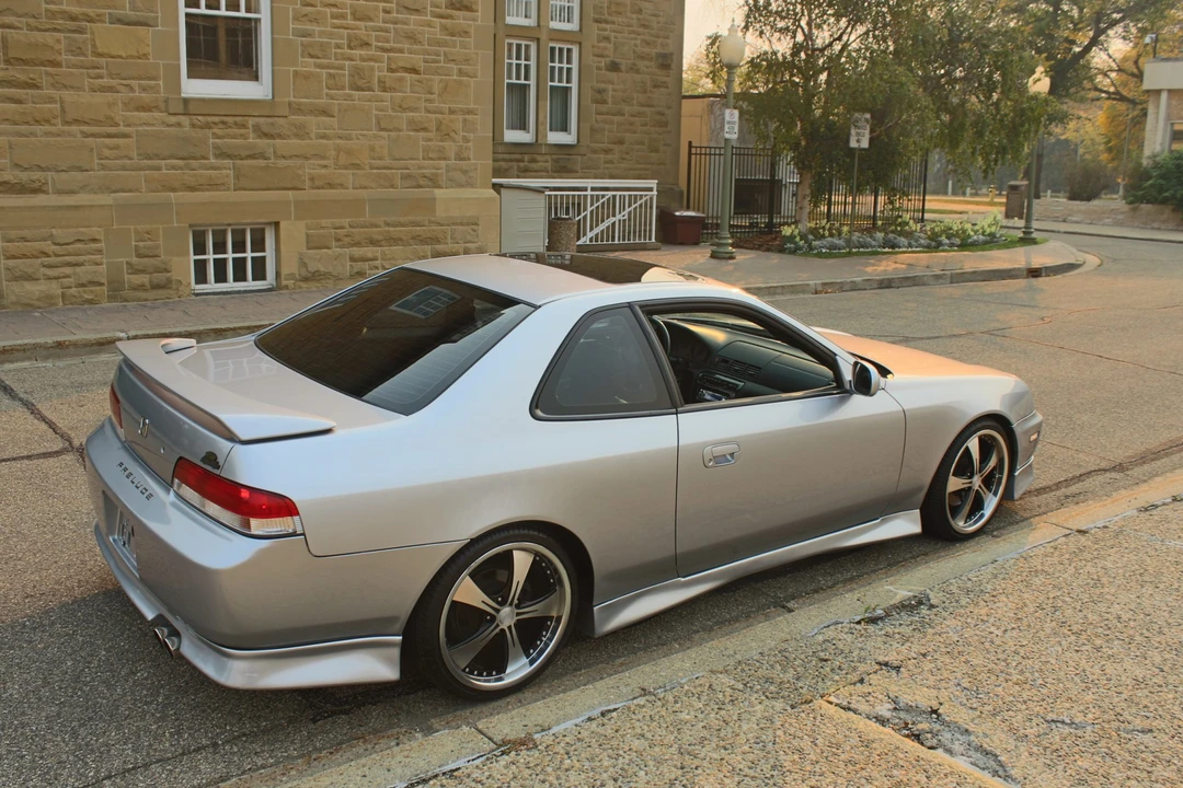 2001 Honda Prelude 5th Gen - Image 7 of 31