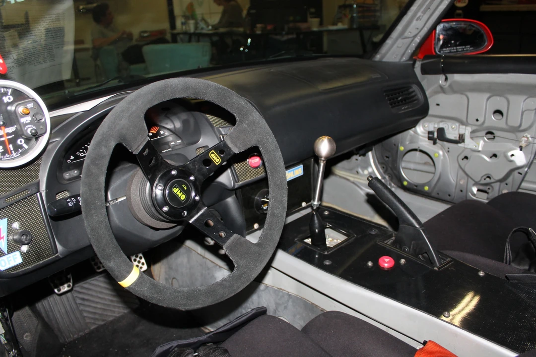 2001 Honda AP1 S2000 - Image 28 of 31