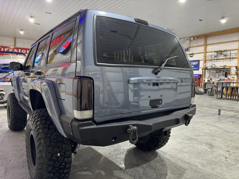 2001 Jeep XJ Cherokee - Image 30 of 31