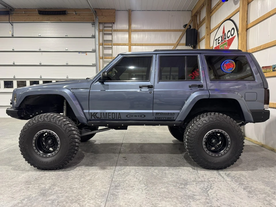 2001 Jeep XJ Cherokee - Image 24 of 31