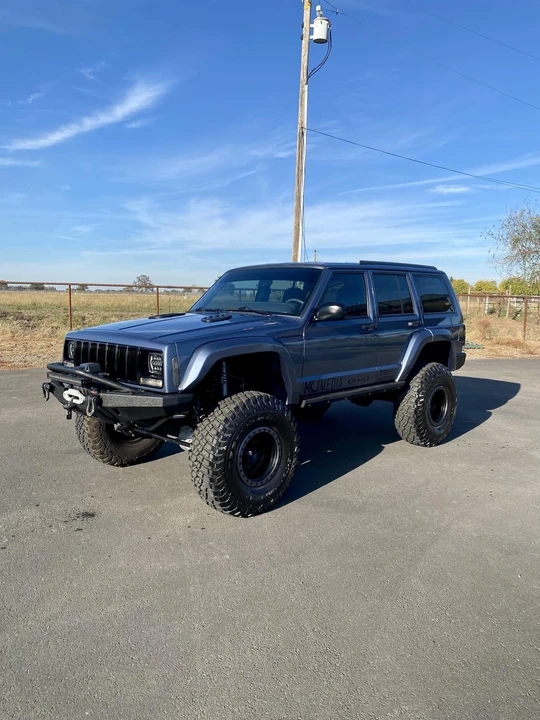 2001 Jeep XJ Cherokee - Image 4 of 31