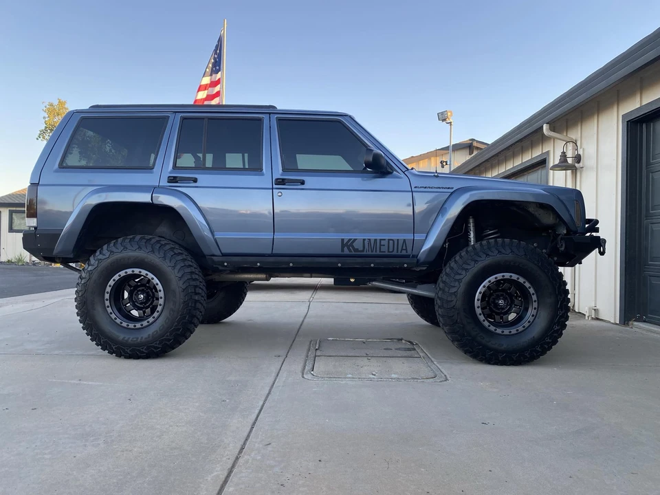 2001 Jeep XJ Cherokee - Image 8 of 31