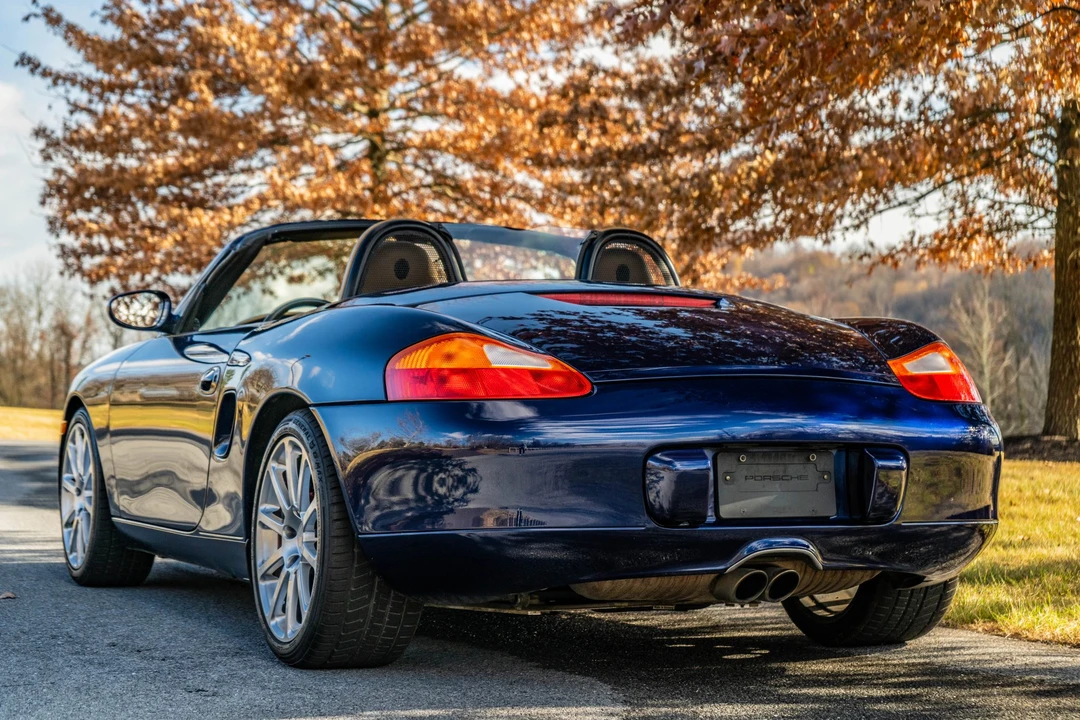 2001 Porsche 986 Boxster S - Image 25 of 31