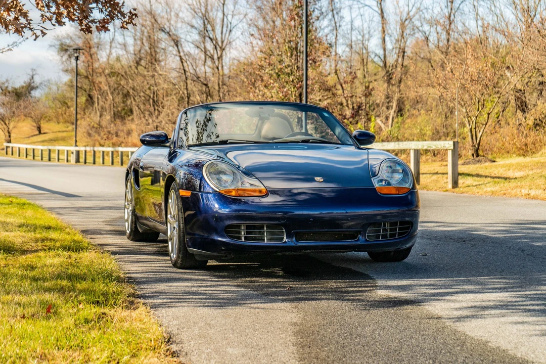 2001 Porsche 986 Boxster S - Image 8 of 31