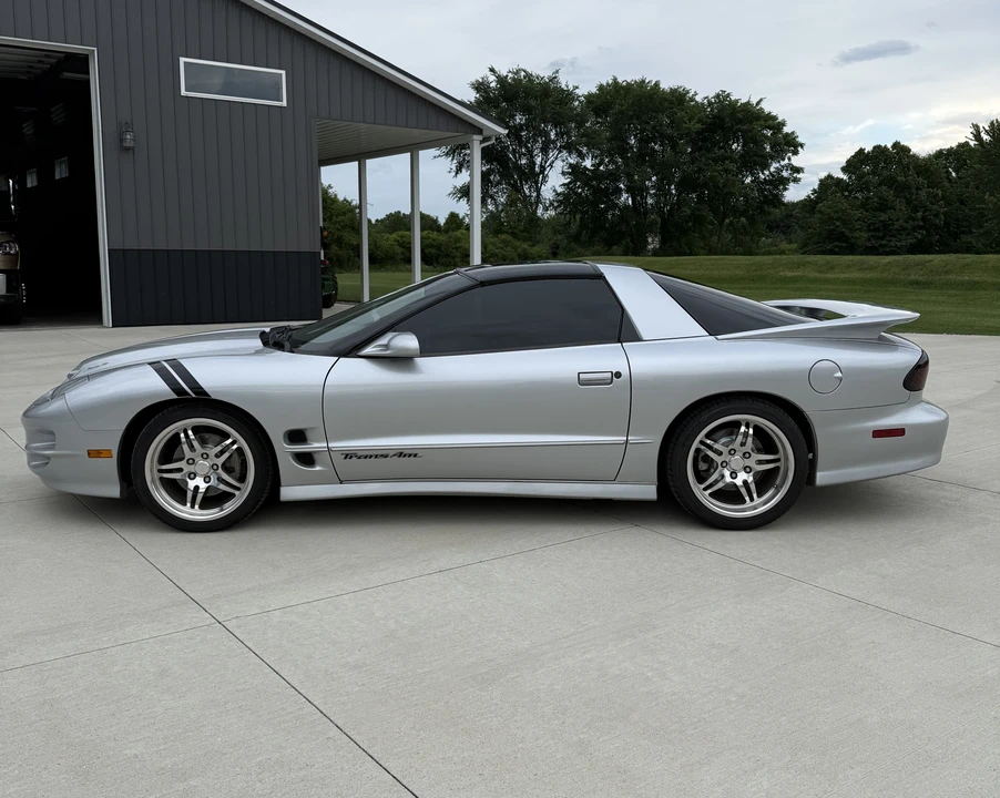 2002 Pontiac Firebird Trans Am 4th Gen - Image 7 of 16