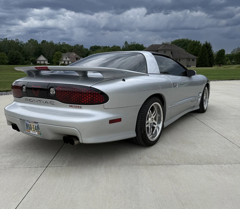 2002 Pontiac Firebird Trans Am 4th Gen - Image 11 of 16