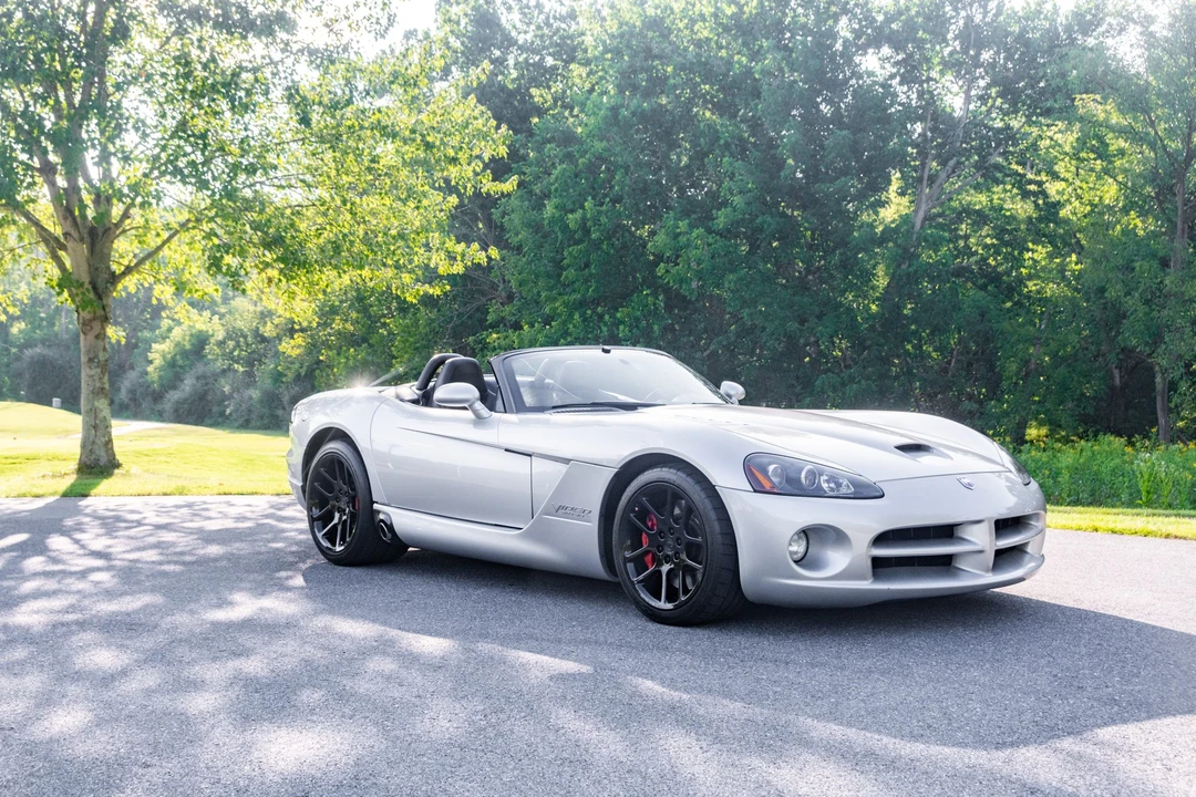 2003 Dodge Viper 3rd Gen - Image 14 of 31