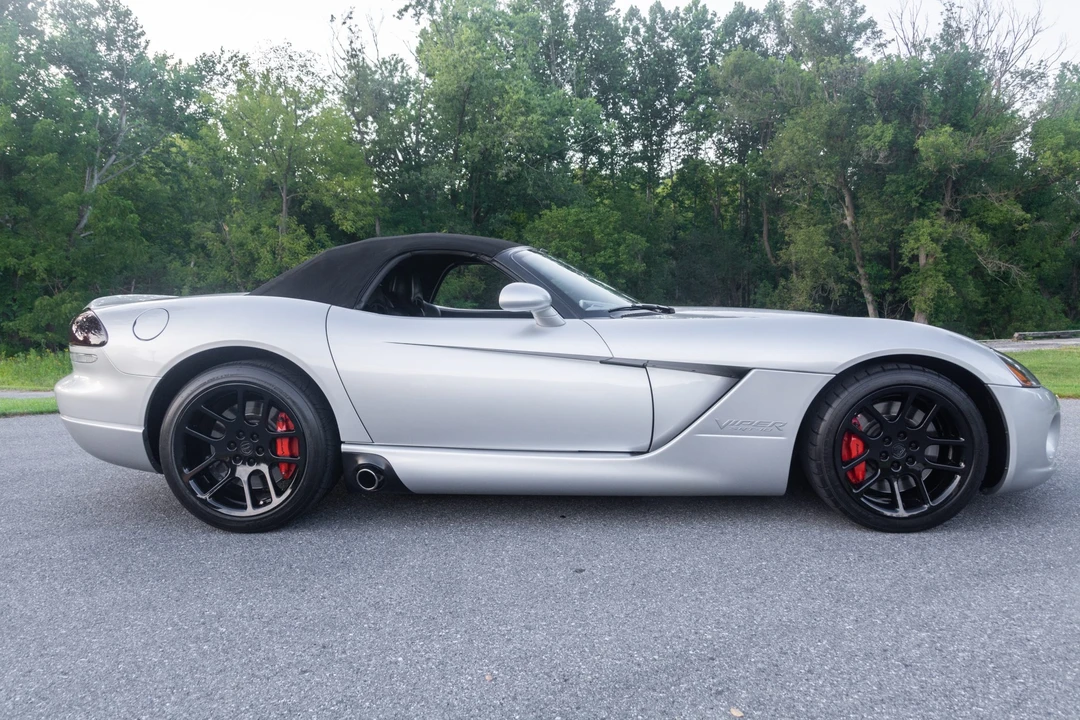 2003 Dodge Viper 3rd Gen - Image 7 of 31