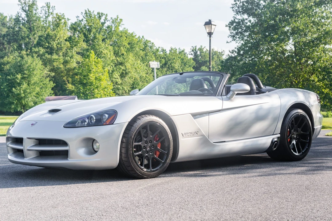 2003 Dodge Viper 3rd Gen - Image 12 of 31