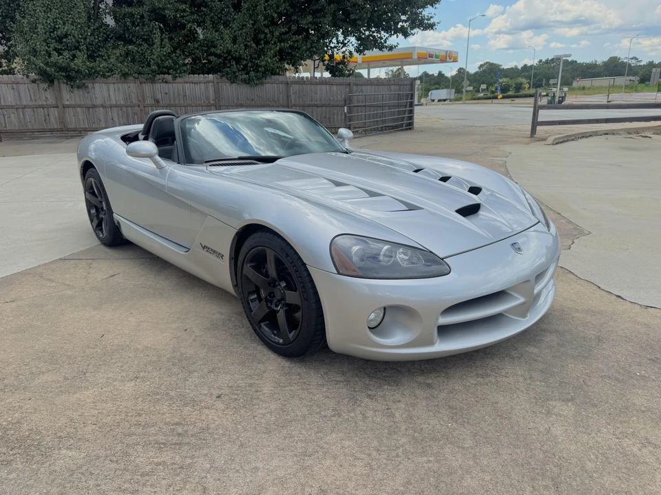 2003 Dodge Viper 3rd Gen - Image 7 of 31