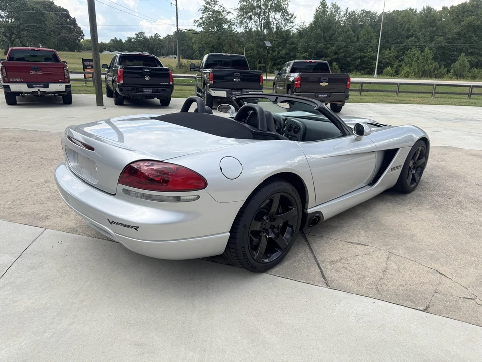 2003 Dodge Viper 3rd Gen - Image 12 of 31