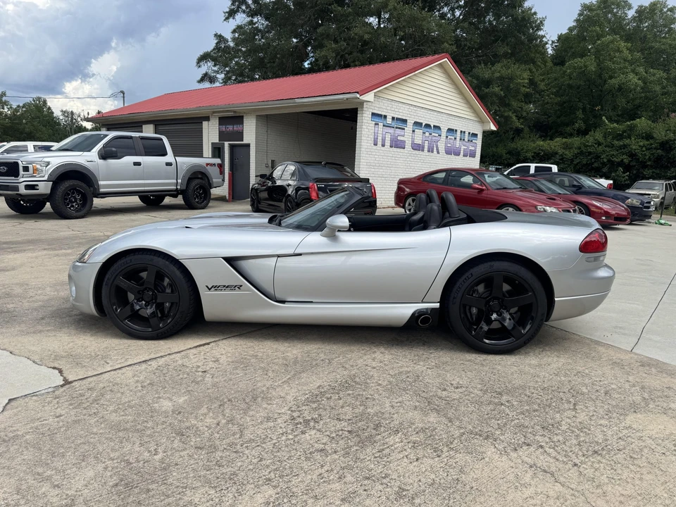 2003 Dodge Viper 3rd Gen - Image 15 of 31
