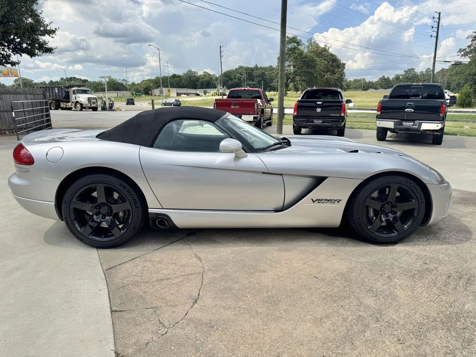 2003 Dodge Viper 3rd Gen - Image 22 of 31