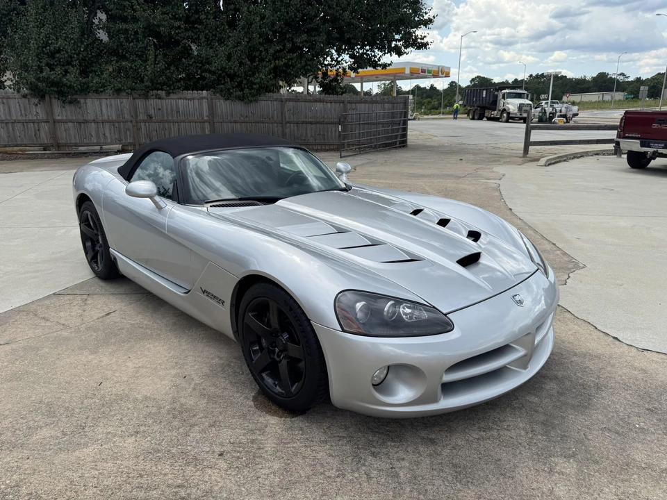 2003 Dodge Viper 3rd Gen - Image 21 of 31
