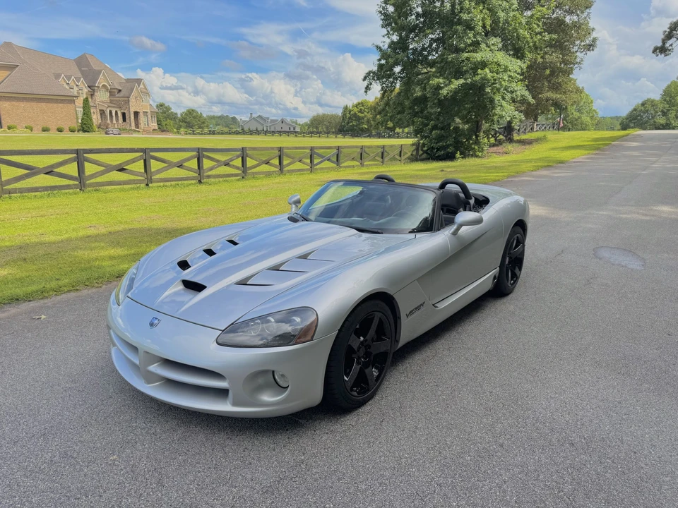 2003 Dodge Viper 3rd Gen - Image 3 of 31