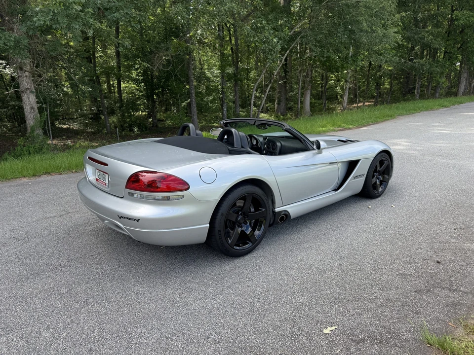 2003 Dodge Viper 3rd Gen - Image 11 of 31