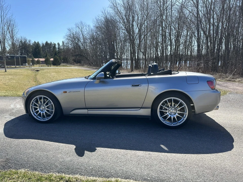 2003 Honda AP1 S2000 - Image 2 of 31