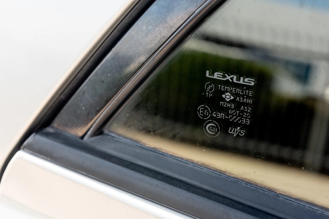2003 Lexus IS 1st Gen - Image 24 of 31