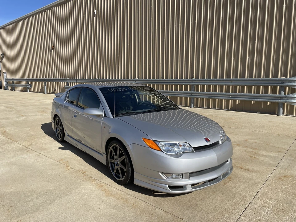 2003 Saturn Ion - Image 2 of 31