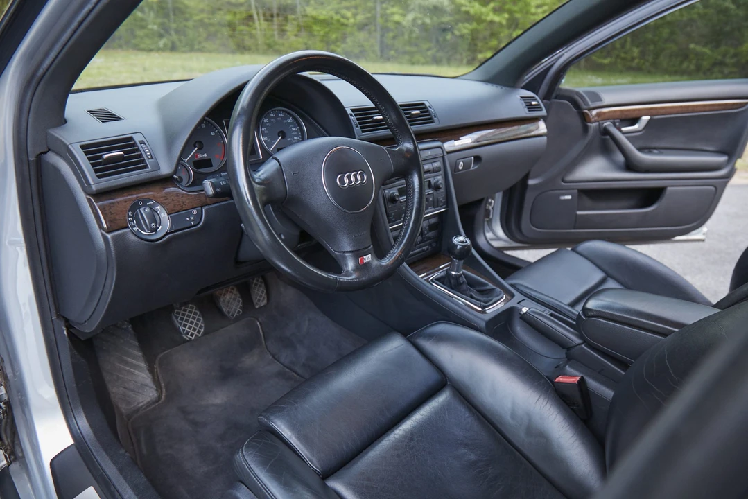 2004 Audi B6 S4 - Image 27 of 31