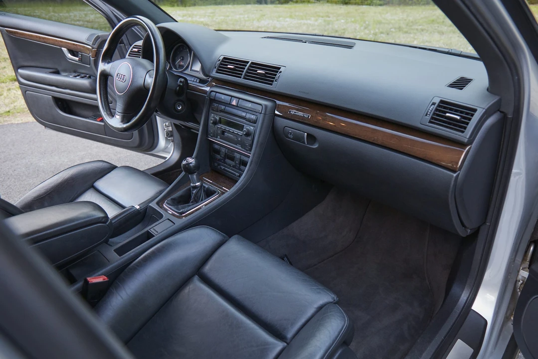 2004 Audi B6 S4 - Image 29 of 31