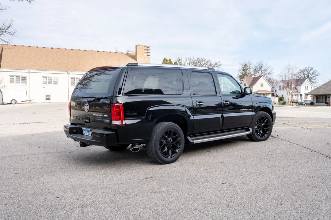2004 Cadillac Escalade & EXT 2nd Gen - Image 14 of 31
