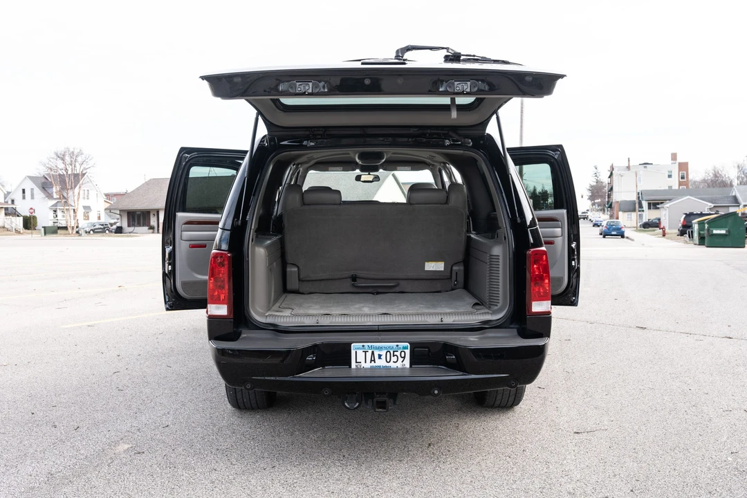 2004 Cadillac Escalade & EXT 2nd Gen - Image 27 of 31