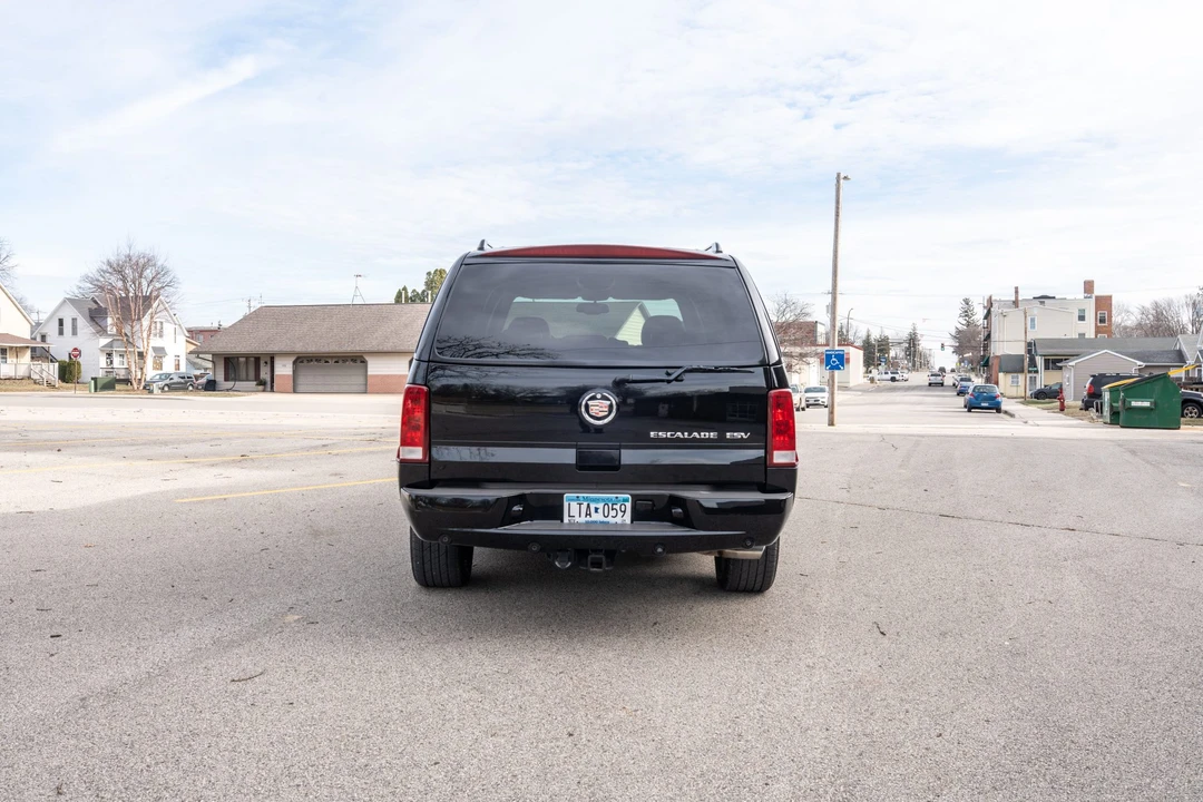 2004 Cadillac Escalade & EXT 2nd Gen - Image 10 of 31