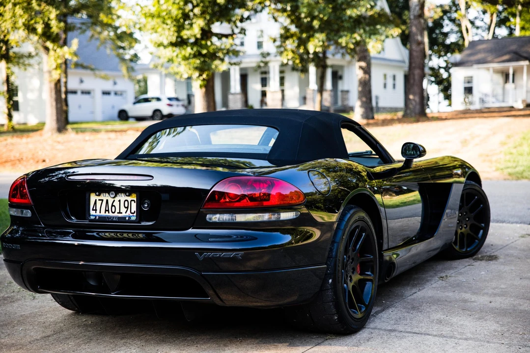 2004 Dodge Viper 3rd Gen - Image 24 of 31