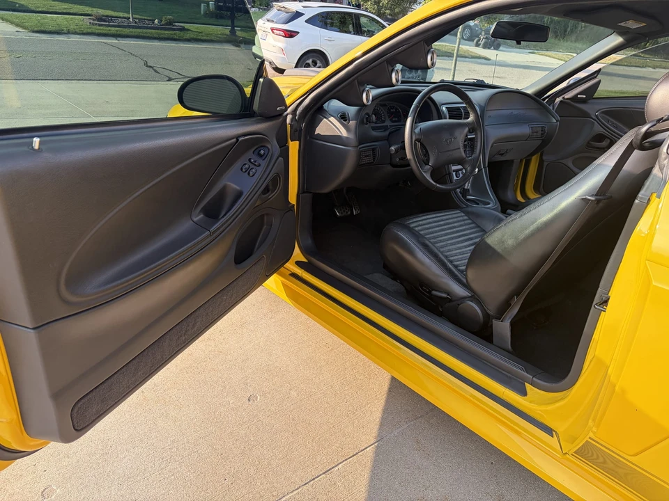 2004 Ford SN95 Mustang - Image 22 of 31
