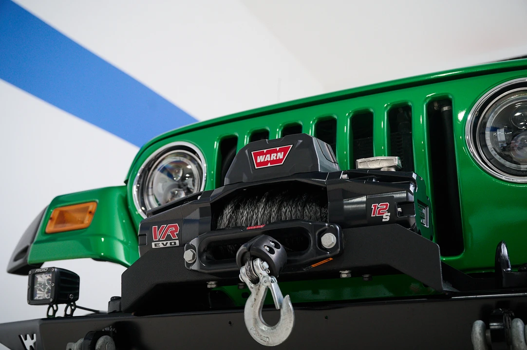 2004 Jeep TJ Wrangler - Image 17 of 31