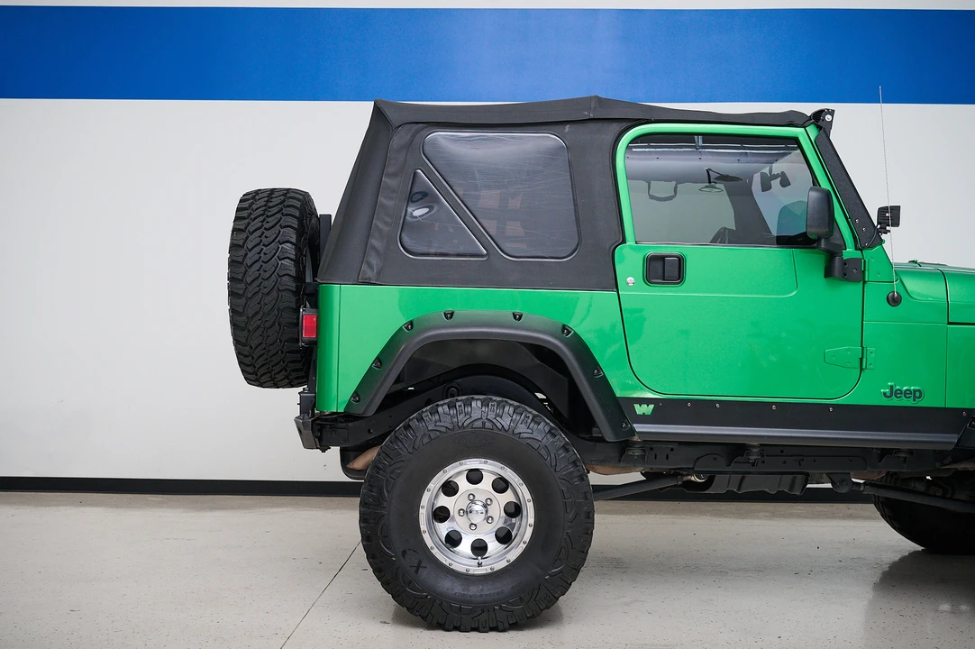 2004 Jeep TJ Wrangler - Image 23 of 31