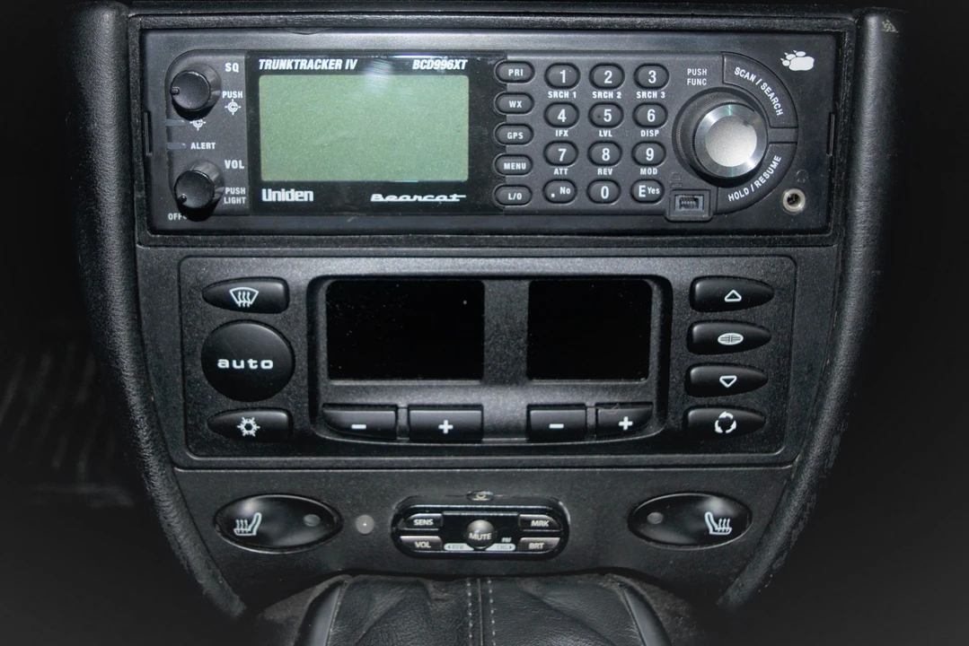 2004 Porsche 996 Carrera 4S - Image 17 of 31