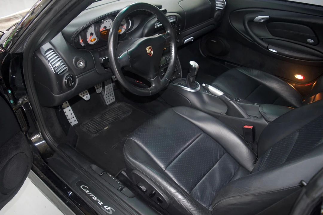 2004 Porsche 996 Carrera 4S - Image 14 of 31